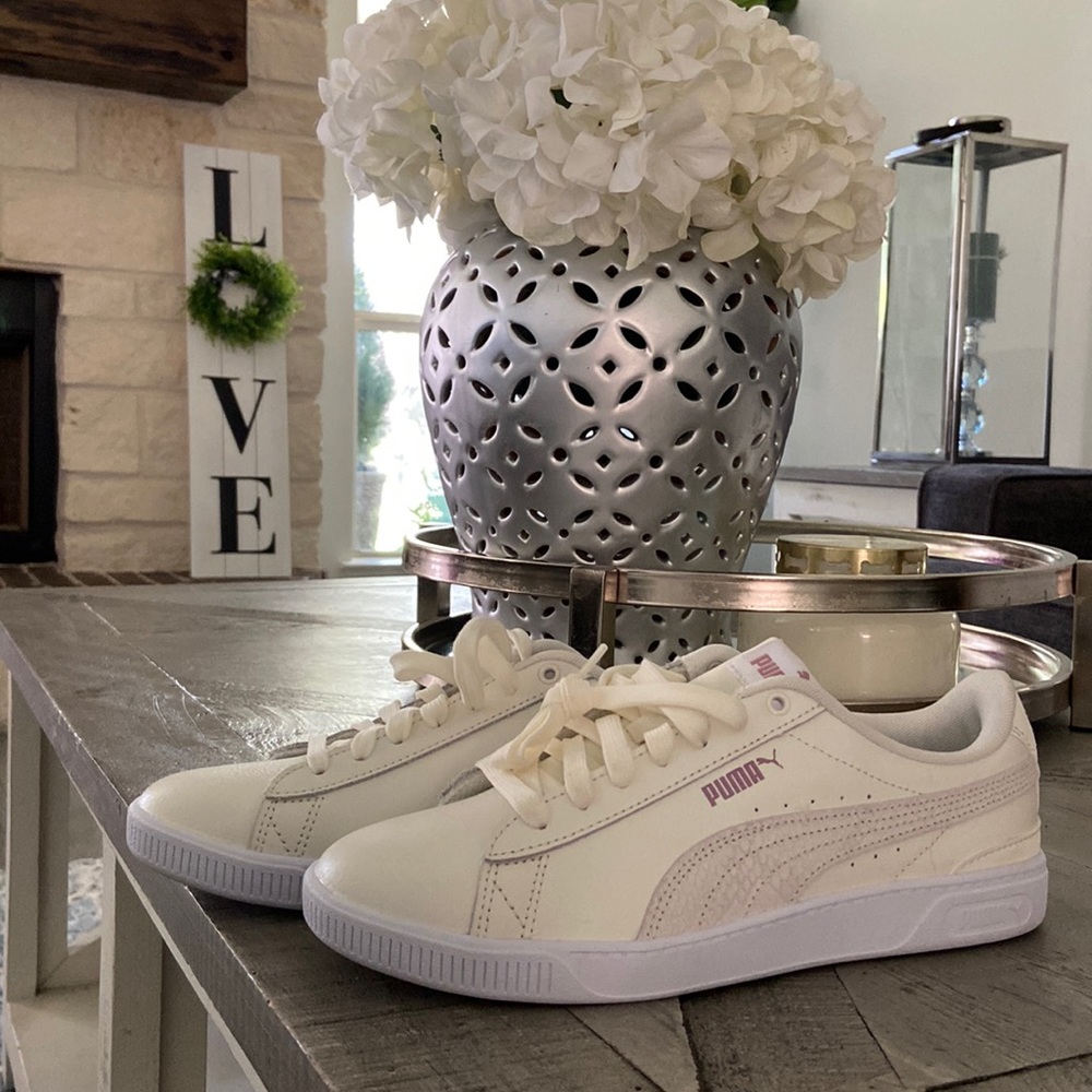 Puma women shoes